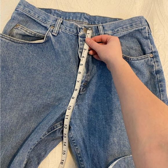 Wrangler size 34 x 34 Light Wash Straight Leg Denim Jeans - Picture 9 of 10